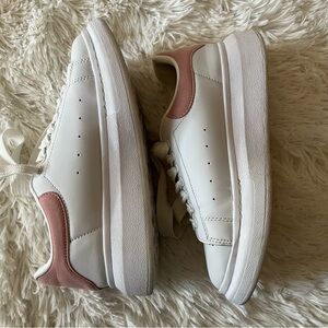 White Pink Leather Oversized Sneakers